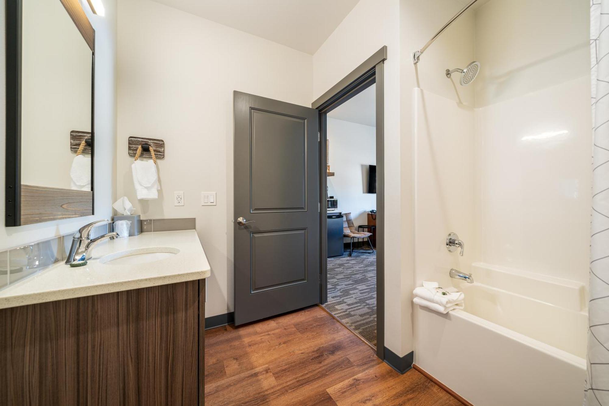 The Lodge Lake Chelan Manson Экстерьер фото