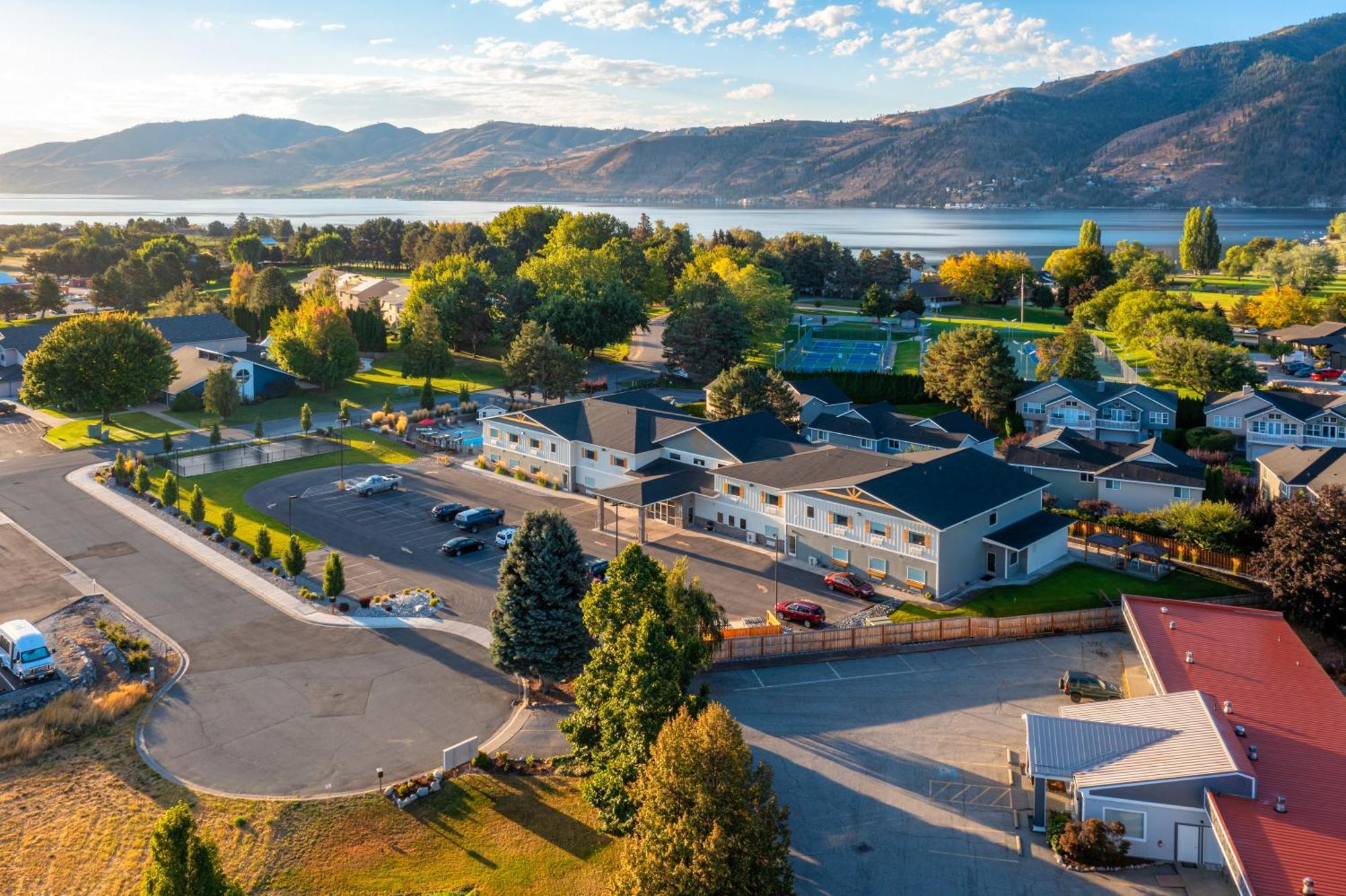The Lodge Lake Chelan Manson Экстерьер фото